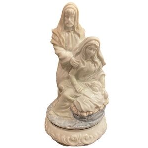 Vintage Musical Porcelain Nativity
Scene Figurine Plays Away in a Manger